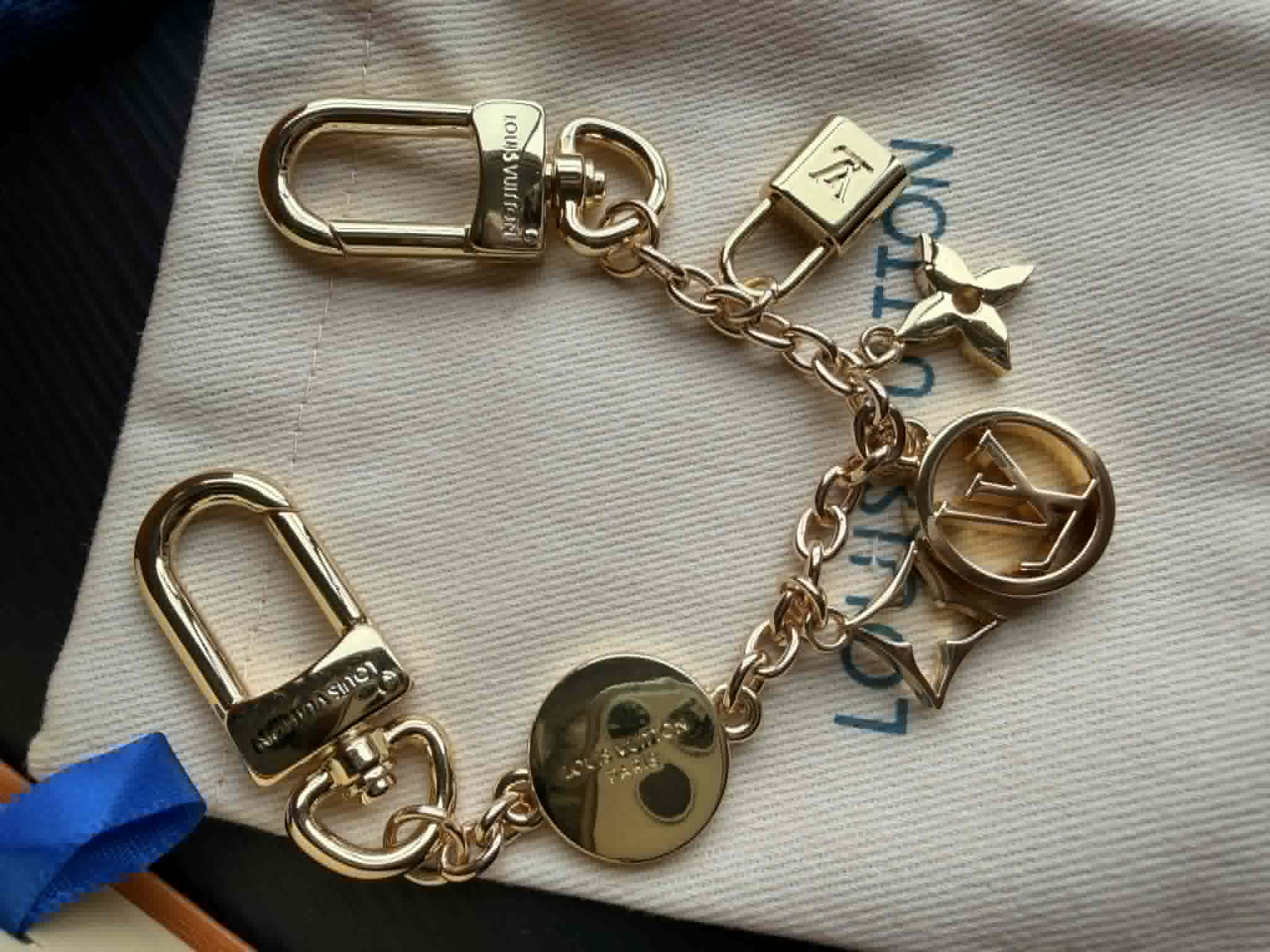 Louisa Pink Heart Bag Chain